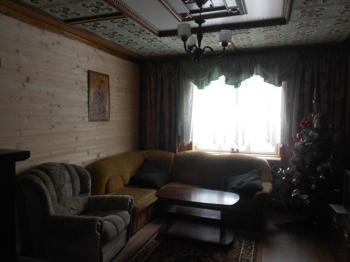 Sadyba Karpatskyi Vedmid Kosiv Bagian luar foto