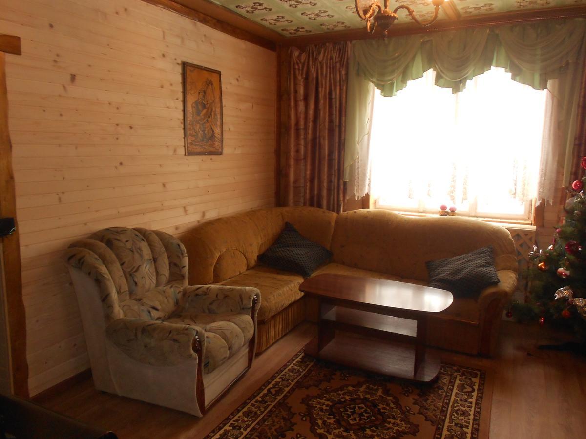 Sadyba Karpatskyi Vedmid Kosiv Bagian luar foto